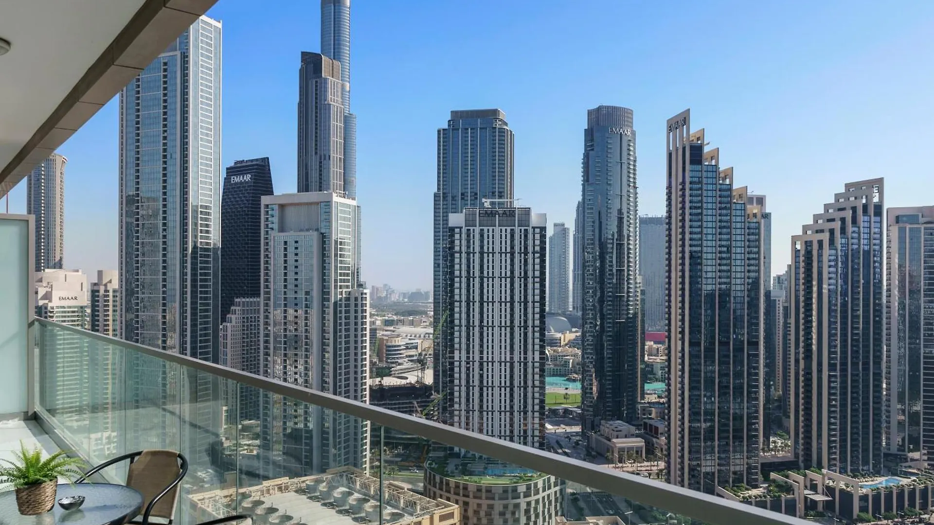 Stunning 2Br With Burj Views Infinity Pool Apartment Dubai